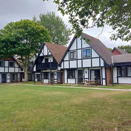 3.9. Tudor Court Hayle Exterior photo