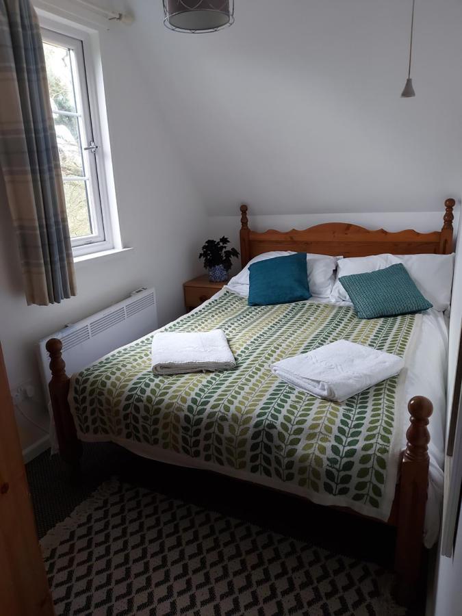 3.9. Tudor Court Chalet *