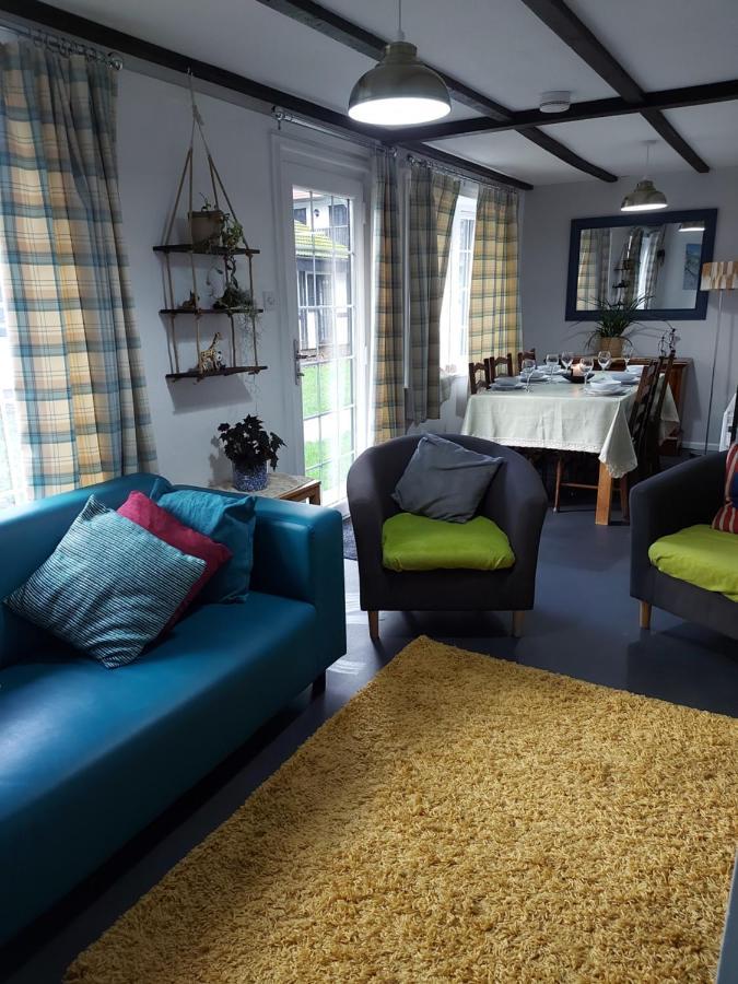 3.9. Tudor Court